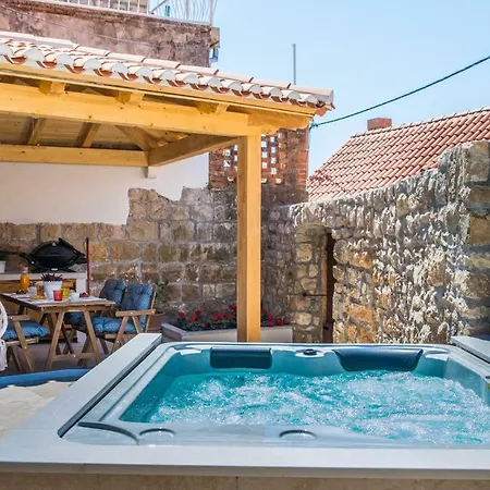 Tatil Evi Pietra