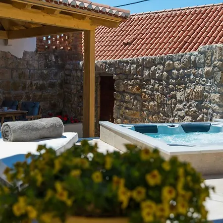 Ferienhaus Pietra