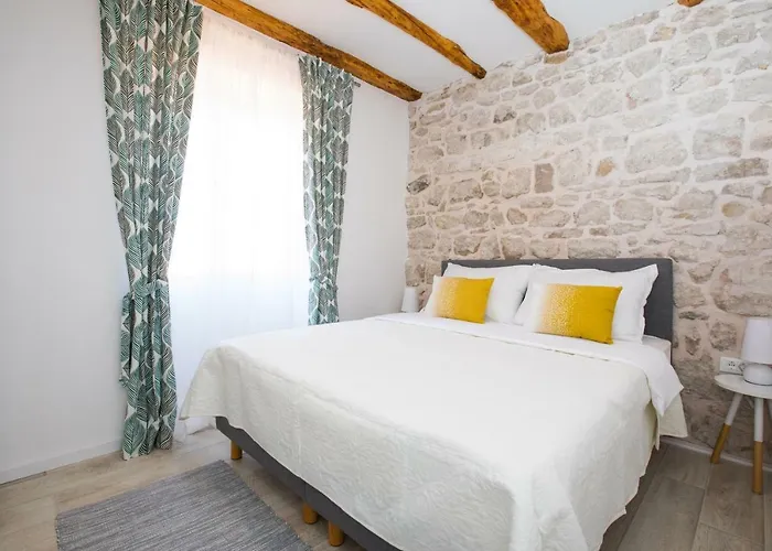 Pietra * Cavtat